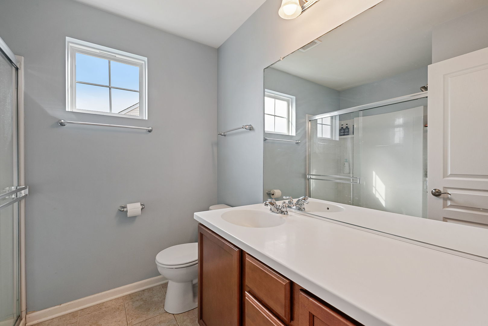 4319 Silver Bell Court, Naperville, IL 60564