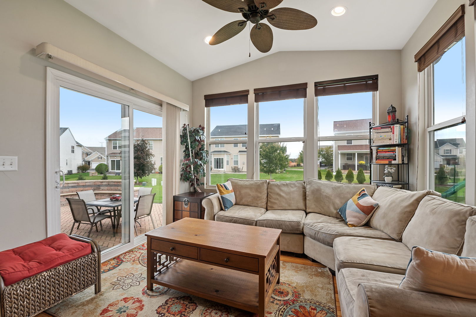 4319 Silver Bell Court, Naperville, IL 60564