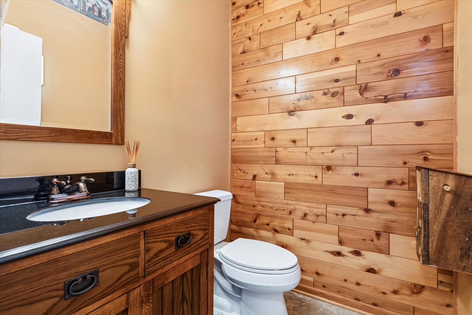 56 N Golfview Court, Glendale Heights, IL 60139