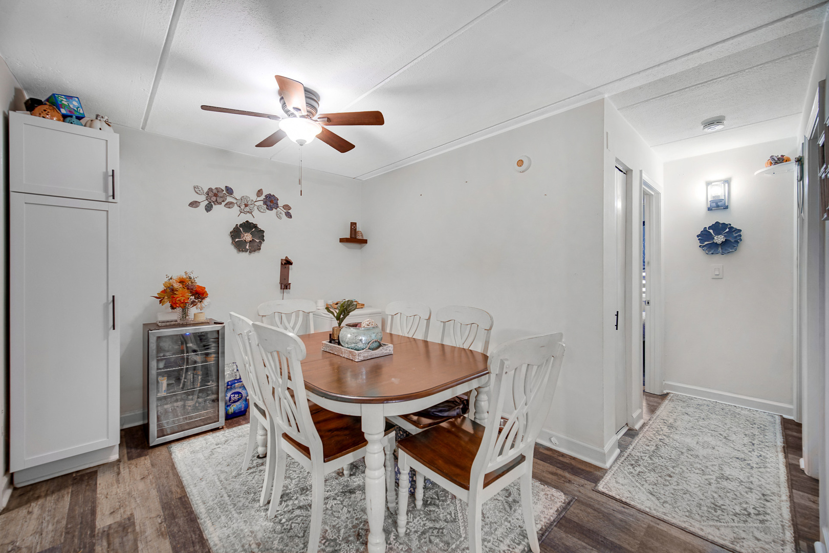 270 Shorewood Drive #GA, Glendale Heights, IL 60139