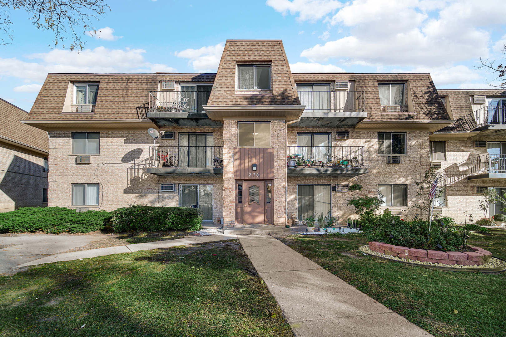 270 Shorewood Drive #GA, Glendale Heights, IL 60139