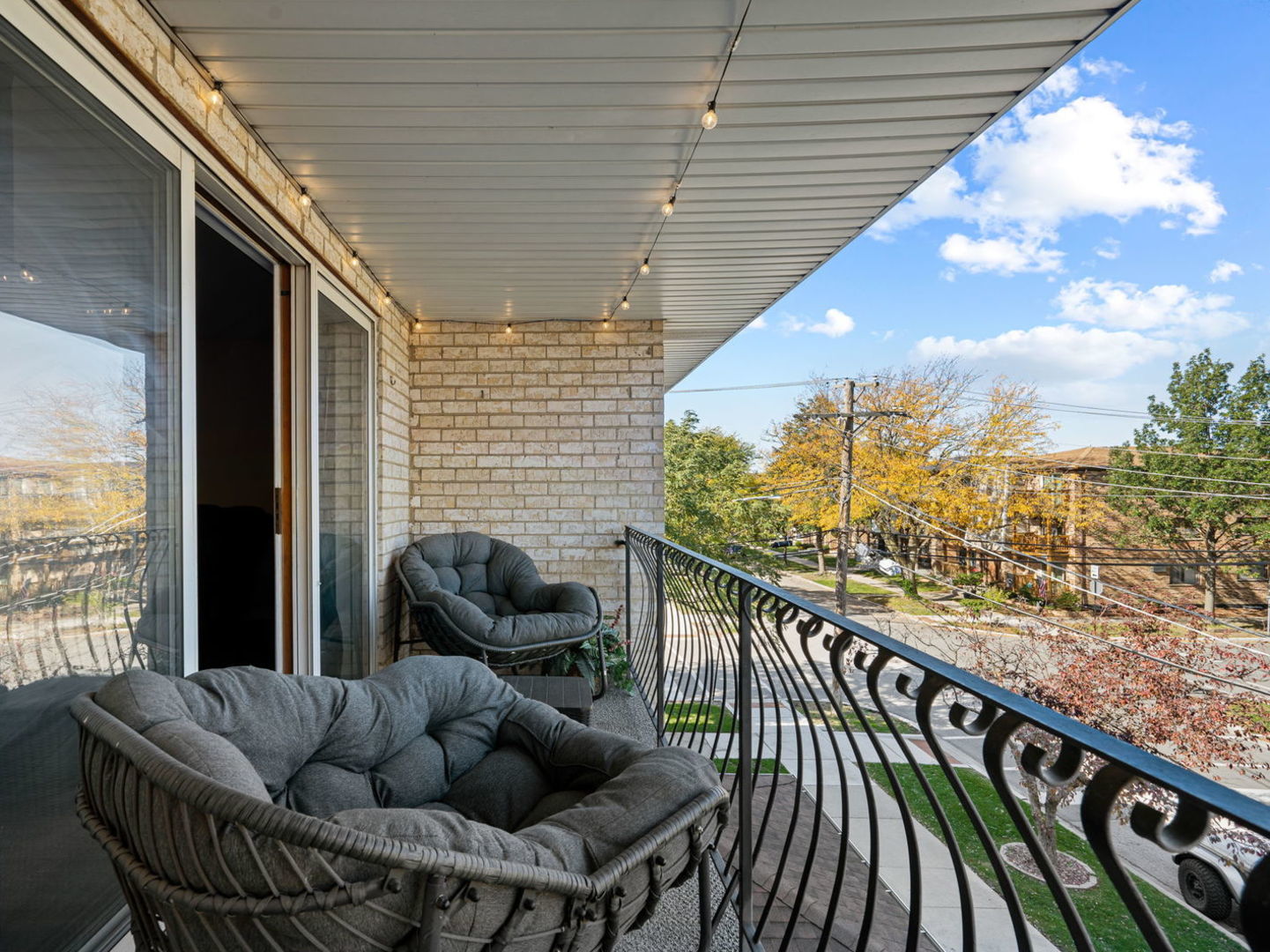 6659 W 64th Place #305, Chicago, IL 60638