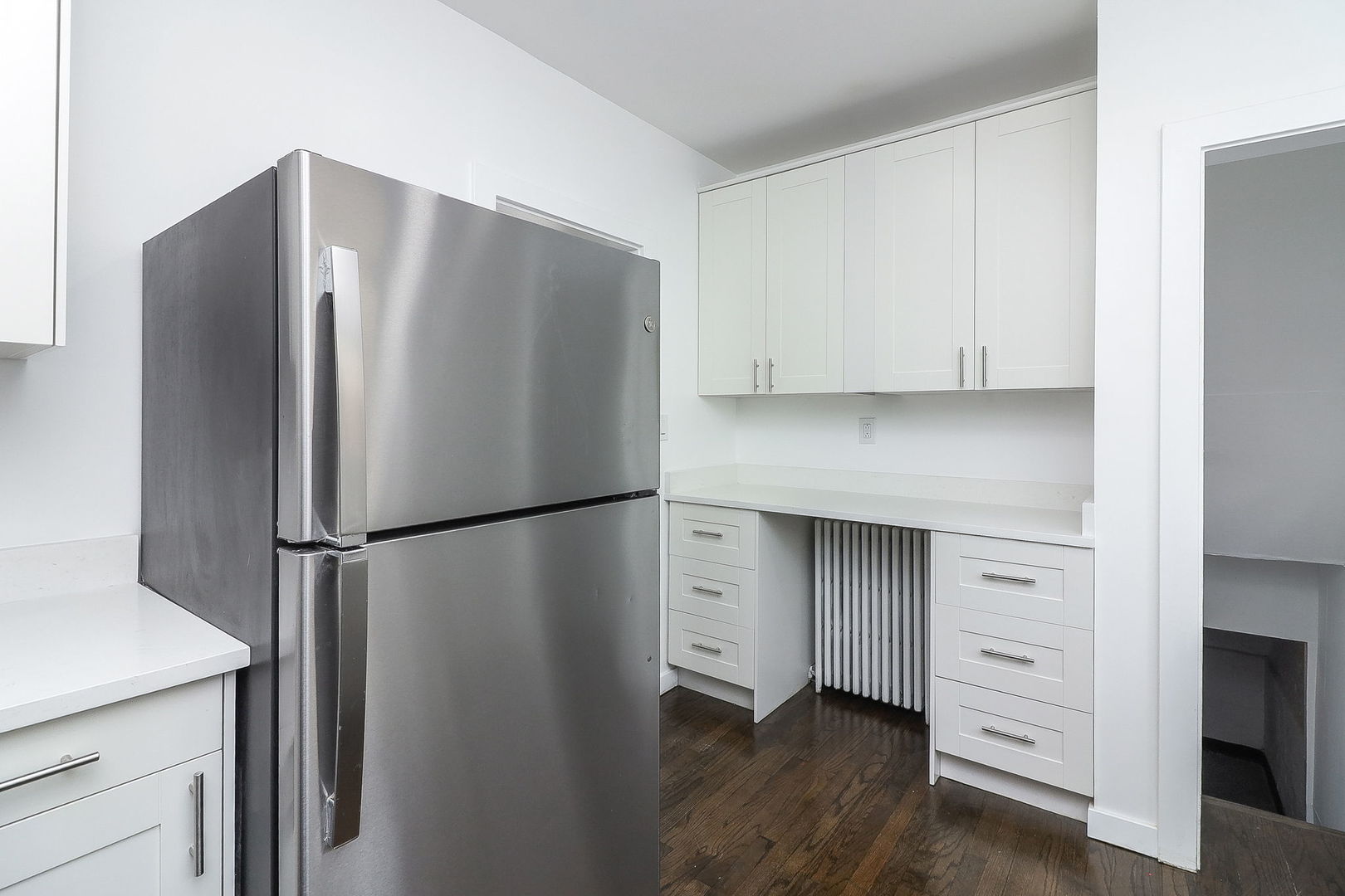 613 S Summit Avenue, Villa Park, IL 60181