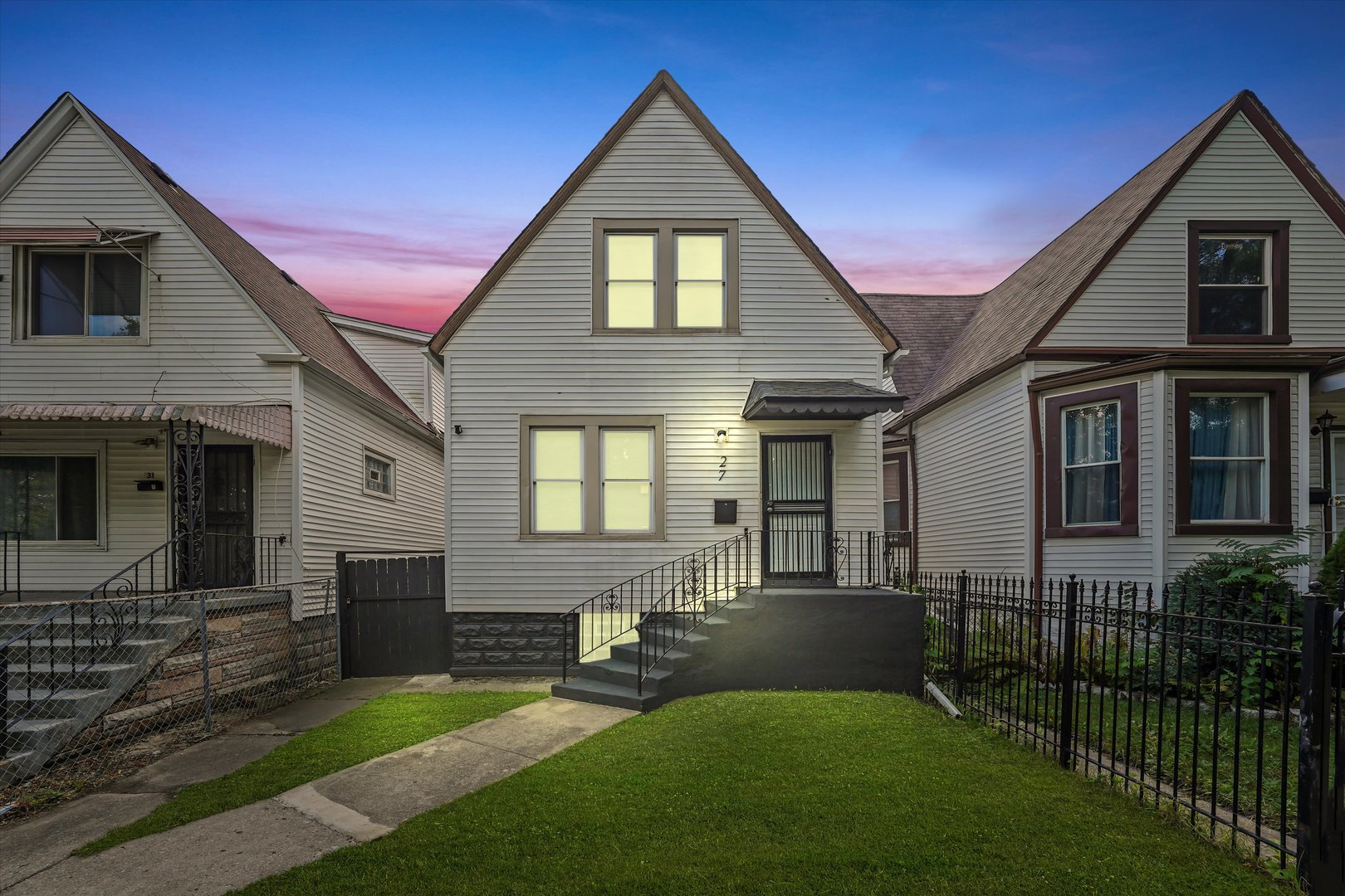27 E 117th Place, Chicago, IL 60628