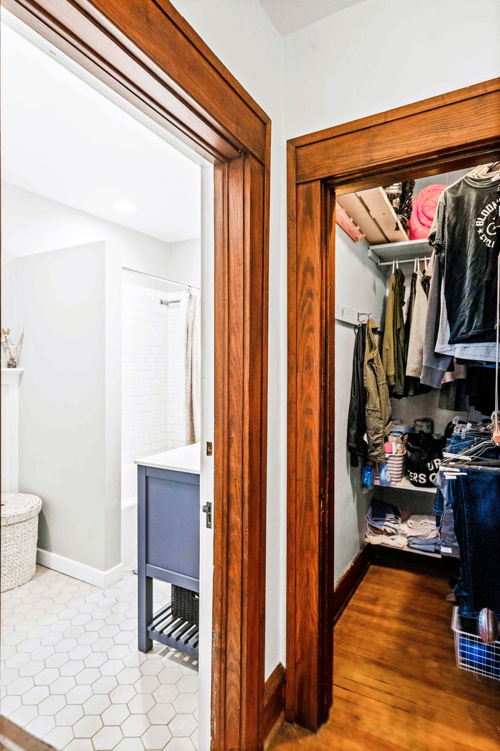 411 Willard Avenue, Bloomington, IL 61701