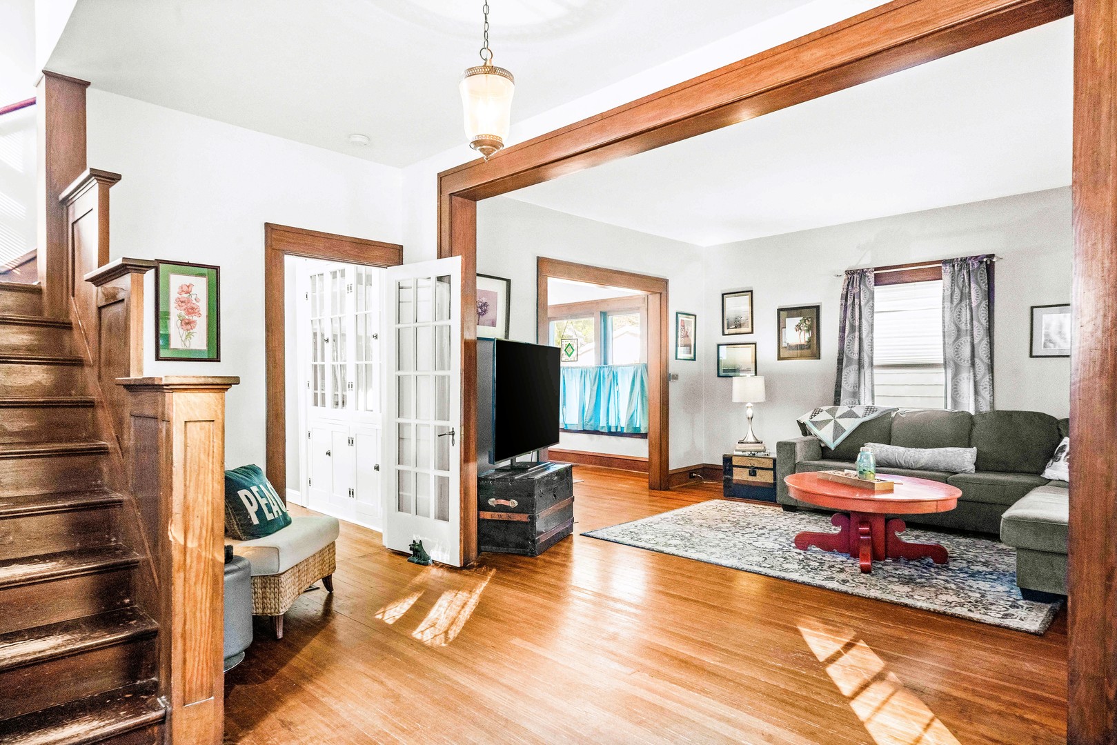 411 Willard Avenue, Bloomington, IL 61701