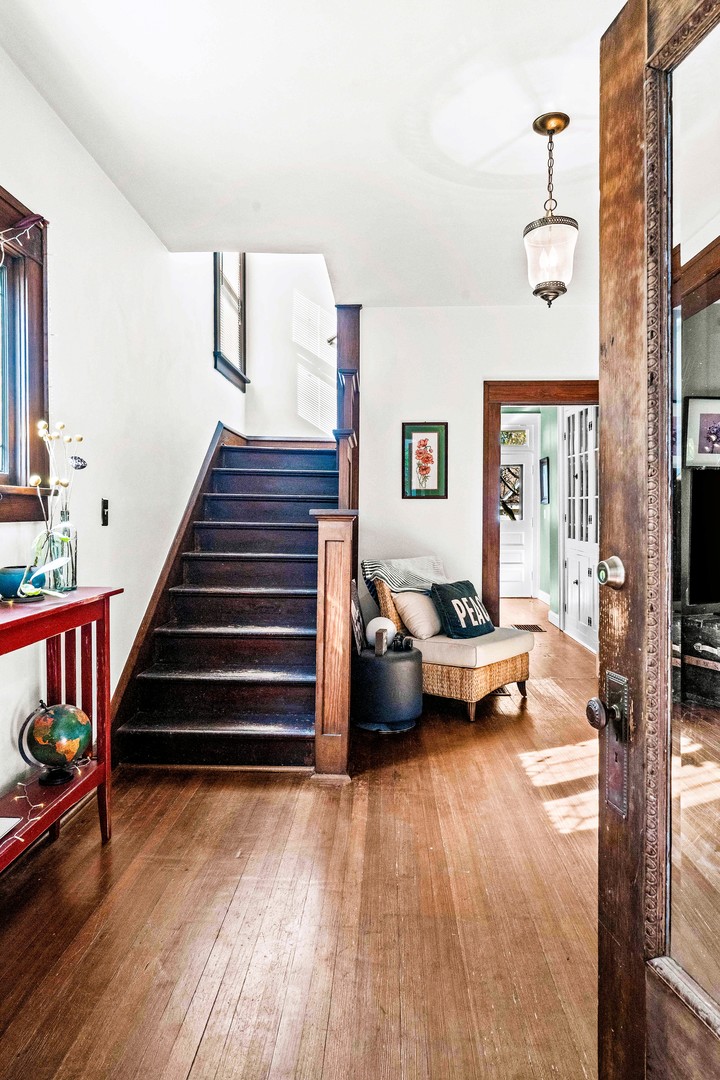 411 Willard Avenue, Bloomington, IL 61701