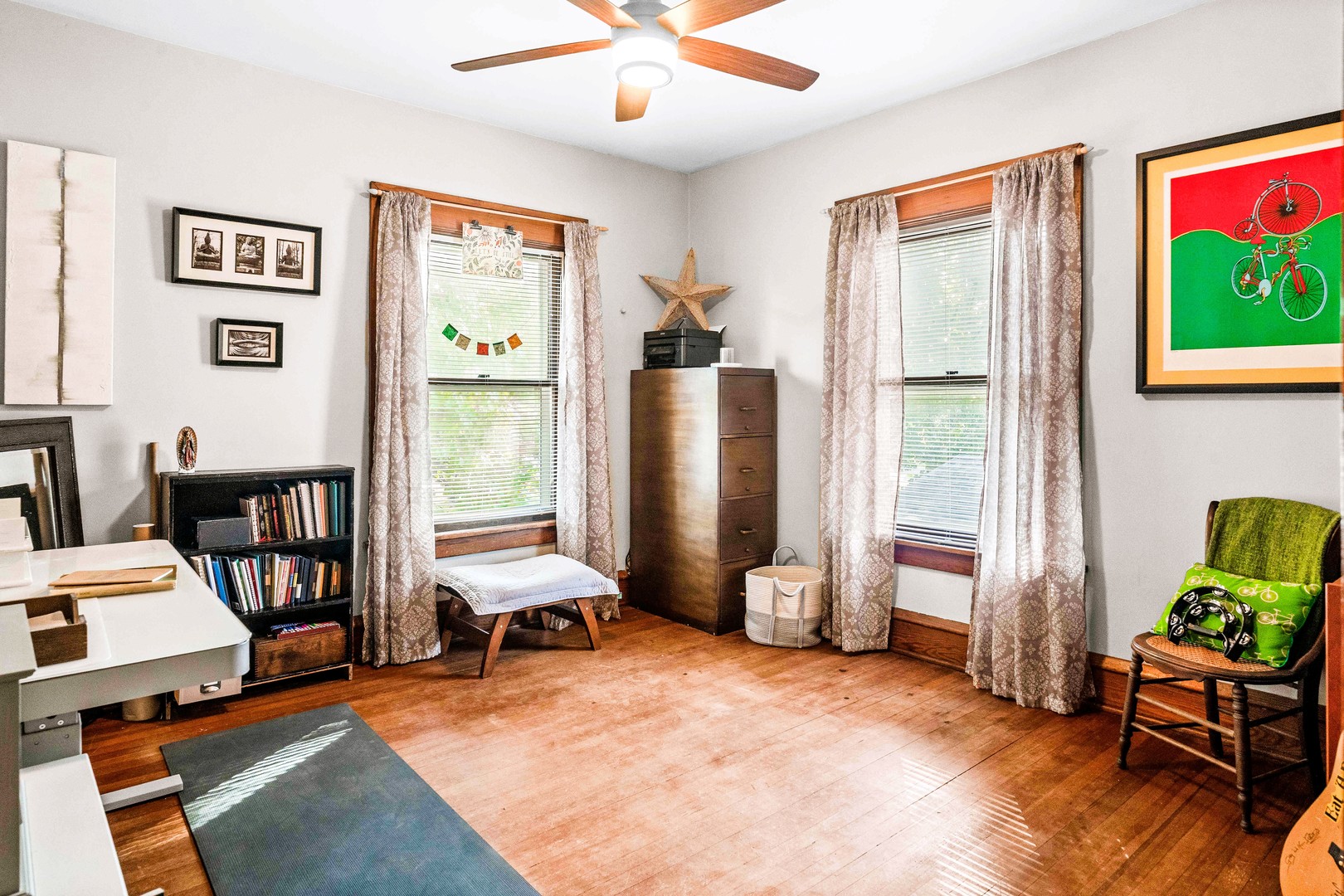 411 Willard Avenue, Bloomington, IL 61701