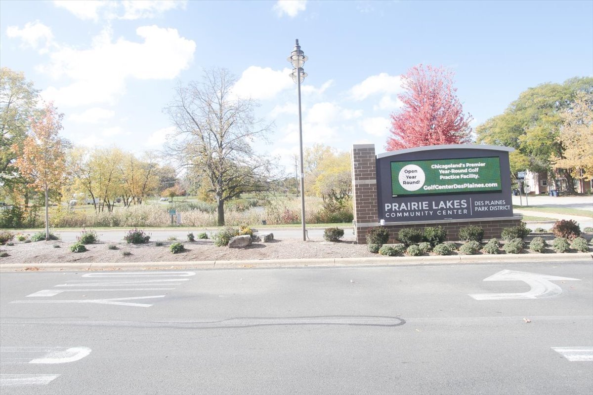 434 E Thacker Street, Des Plaines, IL 60016