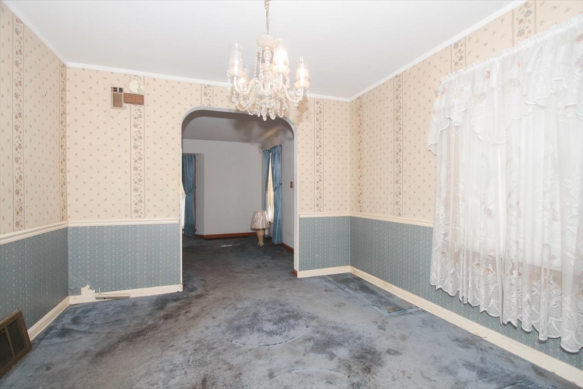 434 E Thacker Street, Des Plaines, IL 60016