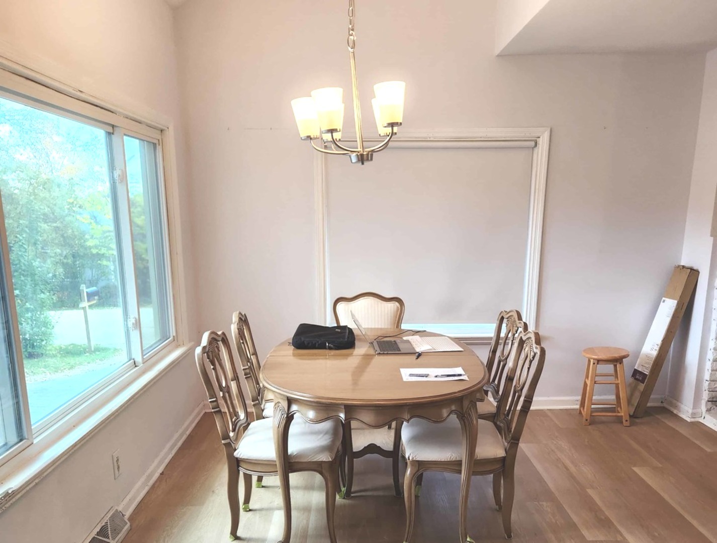 908 Ridge Avenue, Wauconda, IL 60084