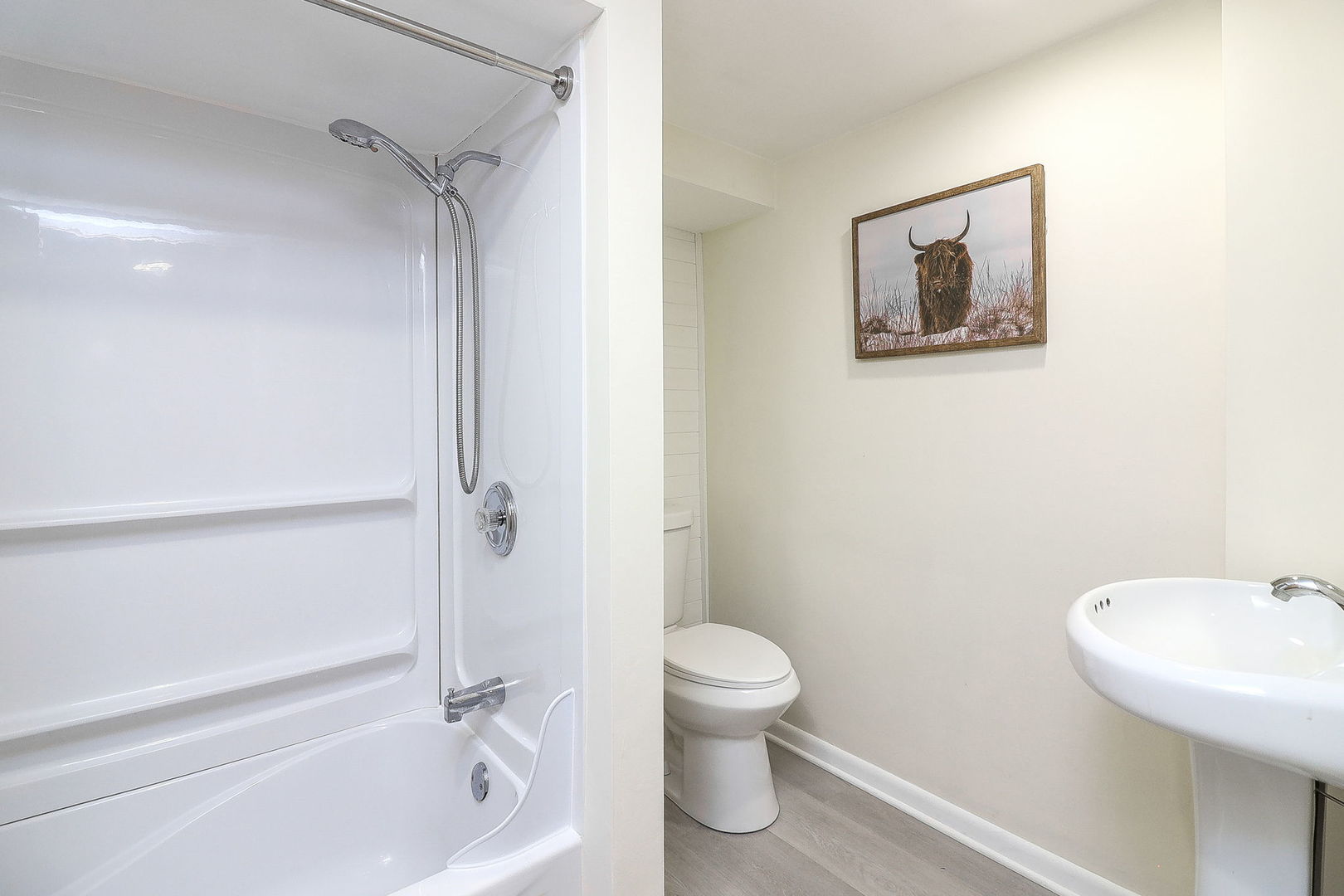 1 W Logan Street, Lemont, IL 60439