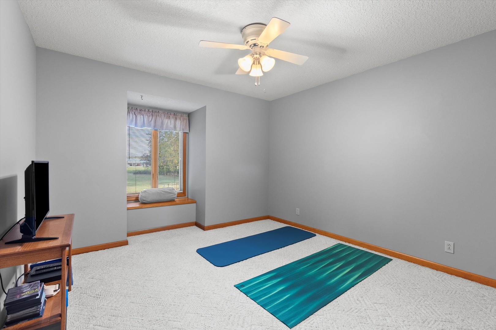 15344 Norrish Road, Morrison, IL 61270