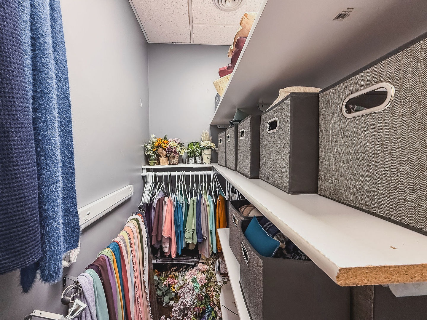 9203 S Il Route 31, Lake In The Hills, IL 60156