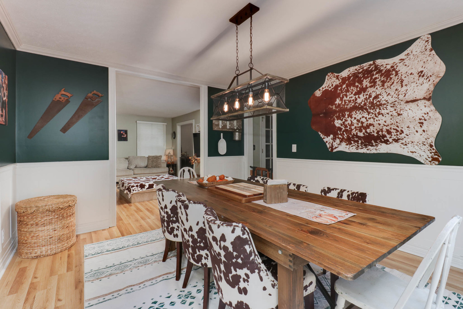 1608 Sweetbriar Drive, Bloomington, IL 61701