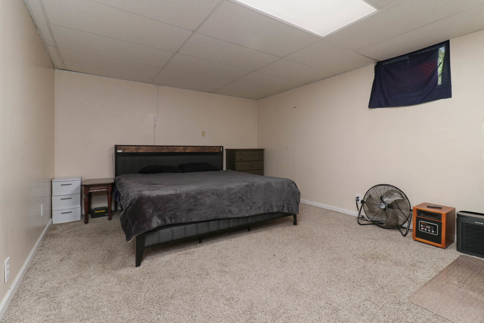 1608 Sweetbriar Drive, Bloomington, IL 61701