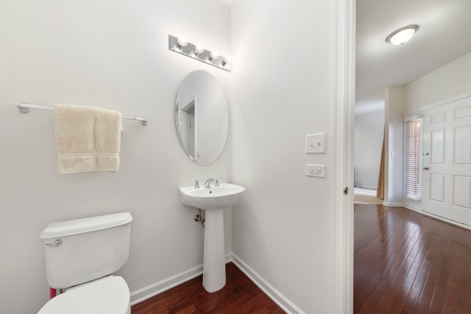 146 Paxton Road #4, Bloomingdale, IL 60108