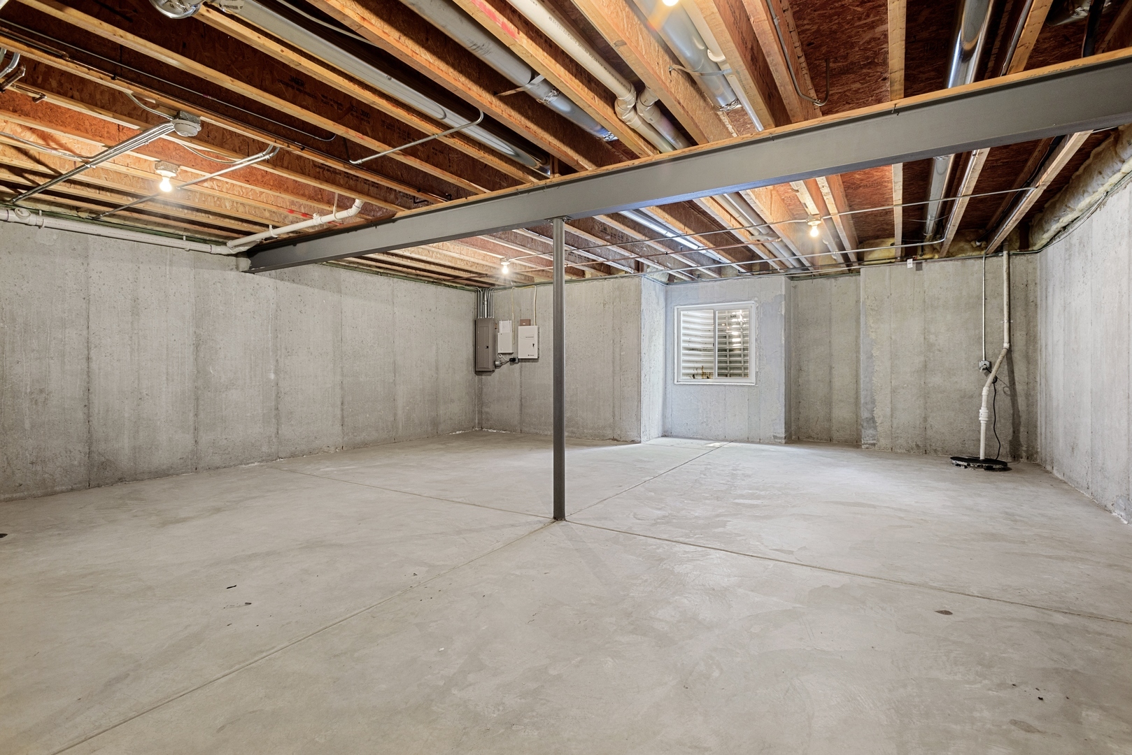 146 Paxton Road #4, Bloomingdale, IL 60108