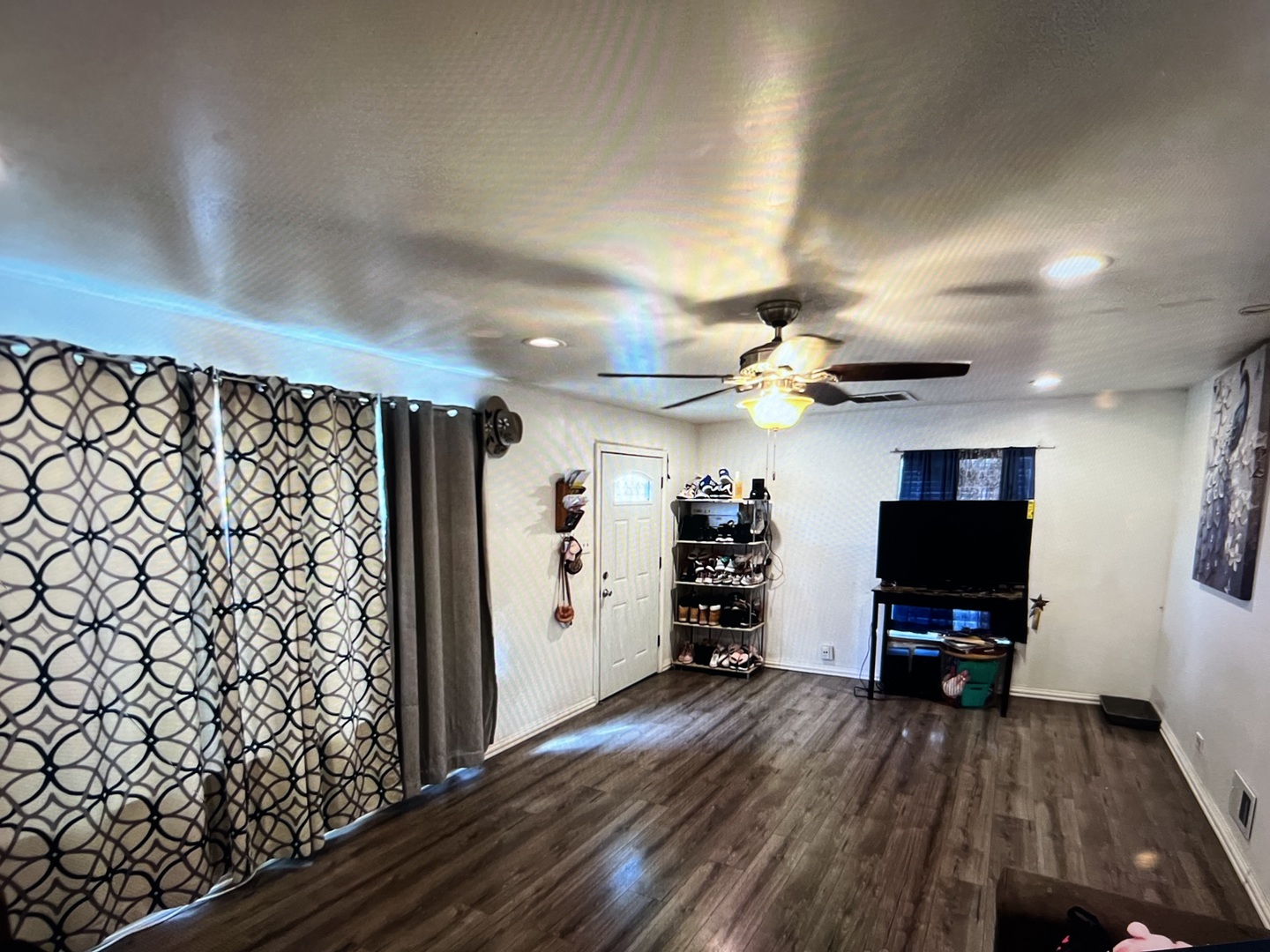 2050 W 52nd Street, Chicago, IL 60609