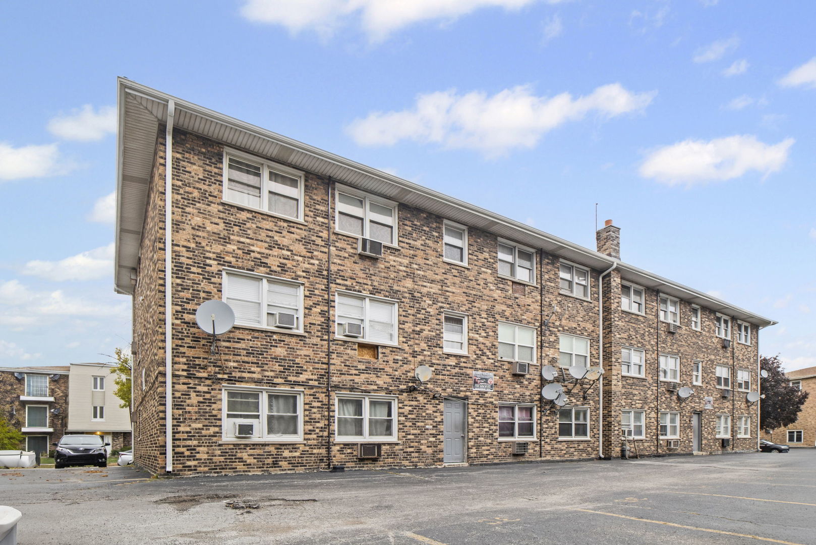 7109 Oconnell Drive #3B, Chicago Ridge, IL 60415