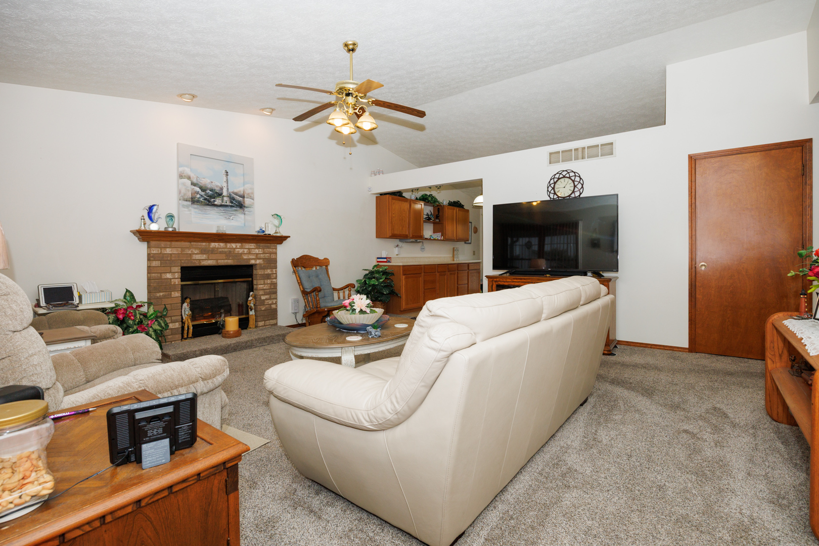 2803 Binghampton Lane, Bloomington, IL 61705