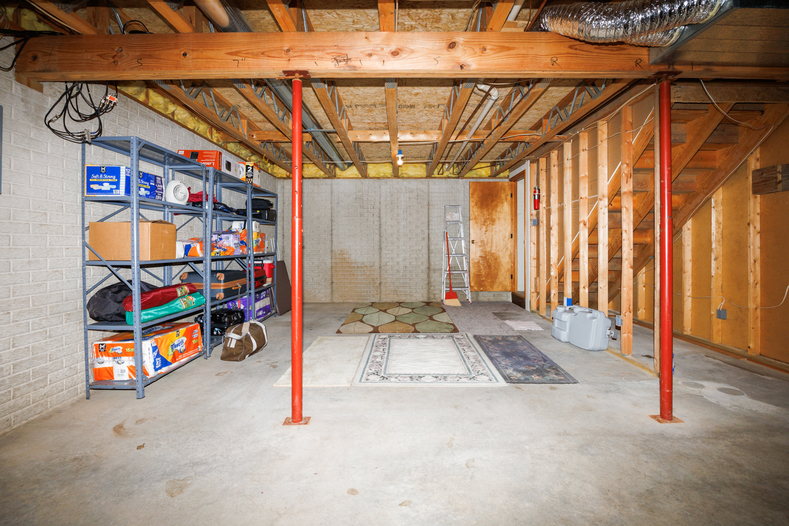 2803 Binghampton Lane, Bloomington, IL 61705