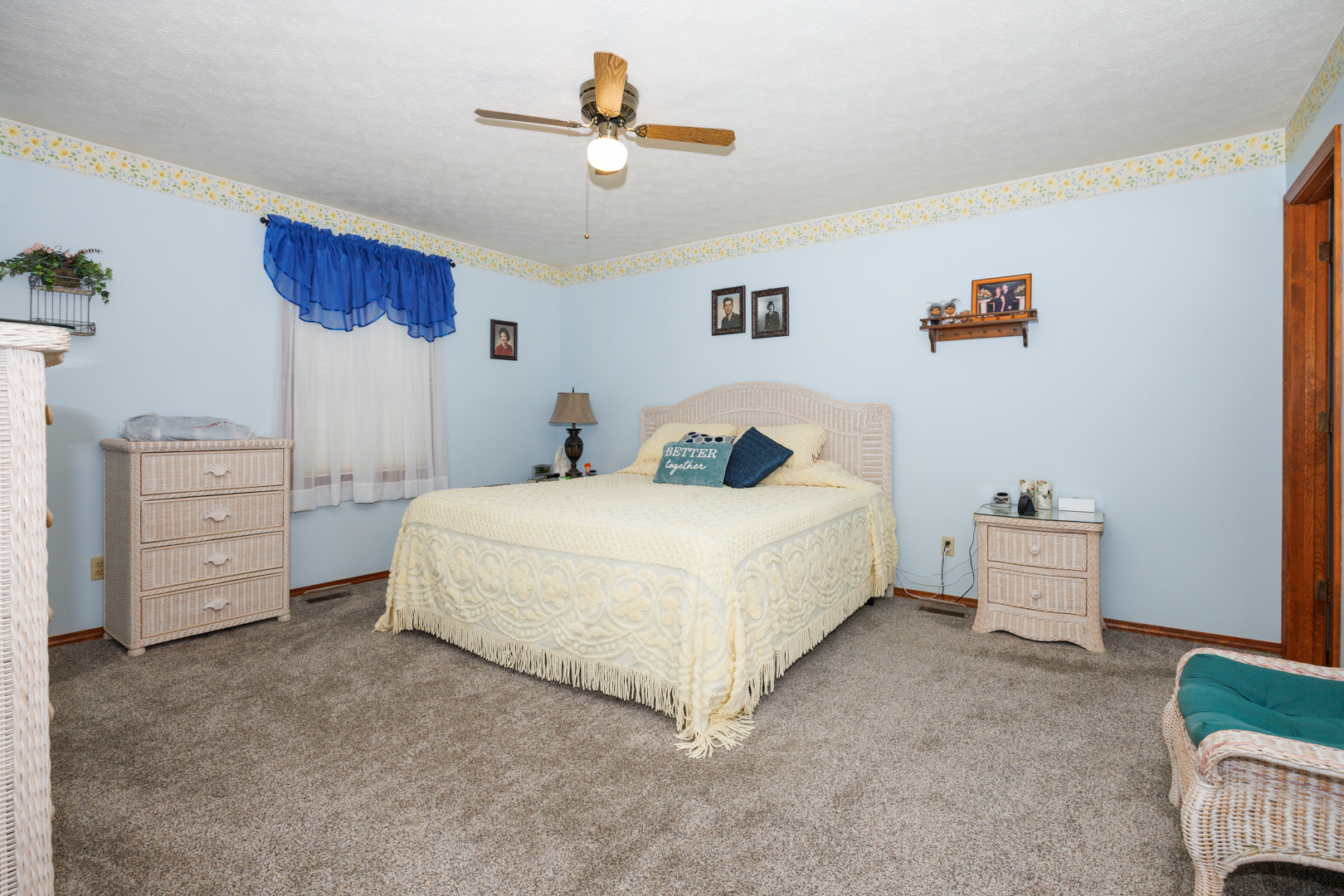 2803 Binghampton Lane, Bloomington, IL 61705