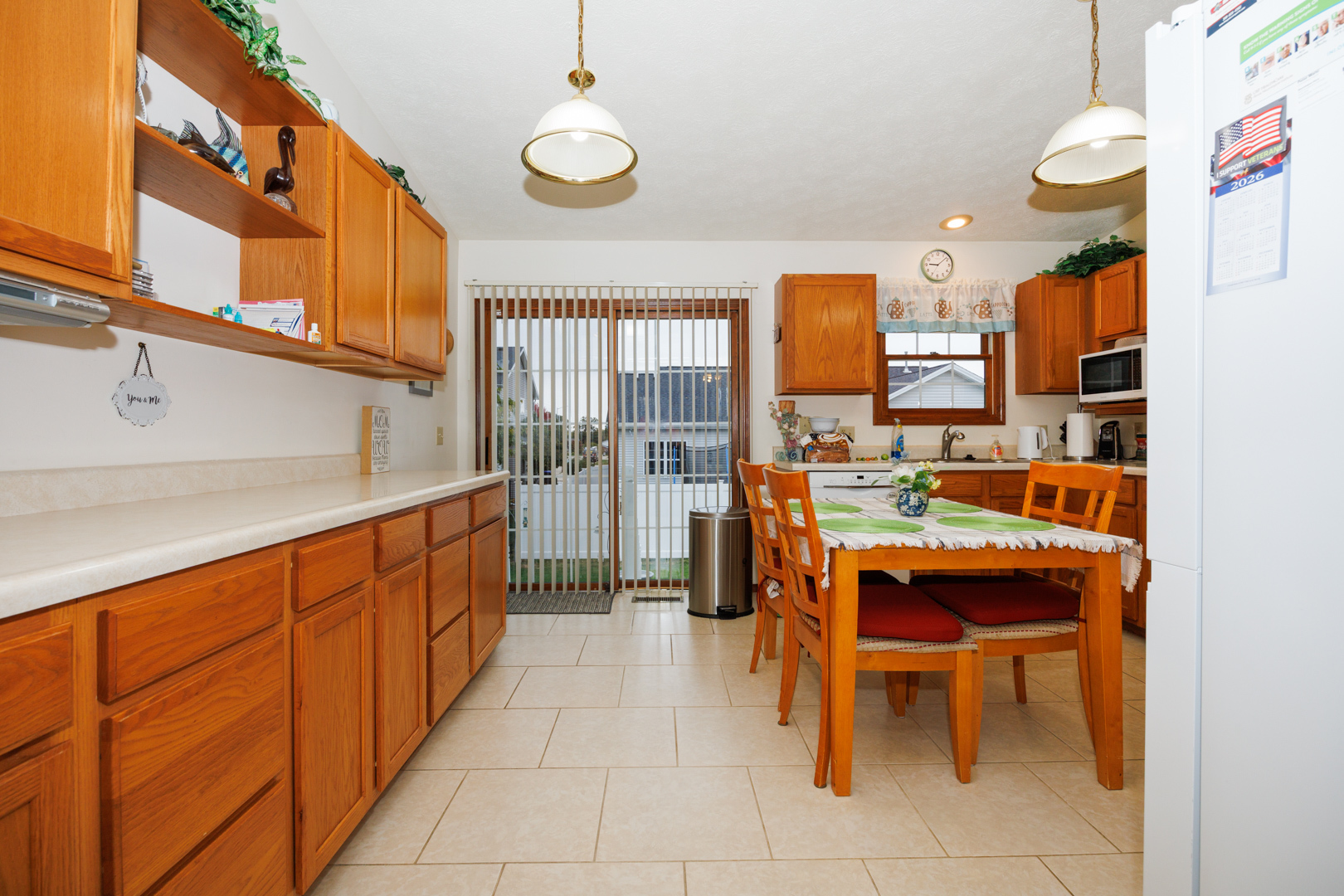 2803 Binghampton Lane, Bloomington, IL 61705