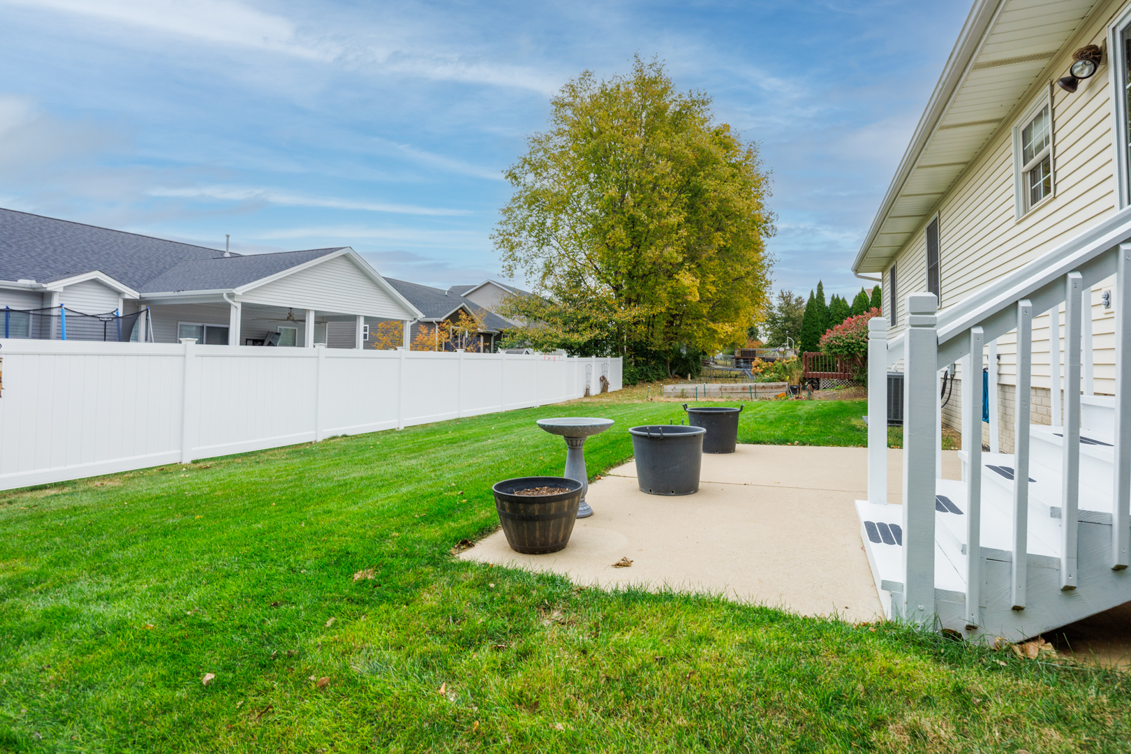 2803 Binghampton Lane, Bloomington, IL 61705