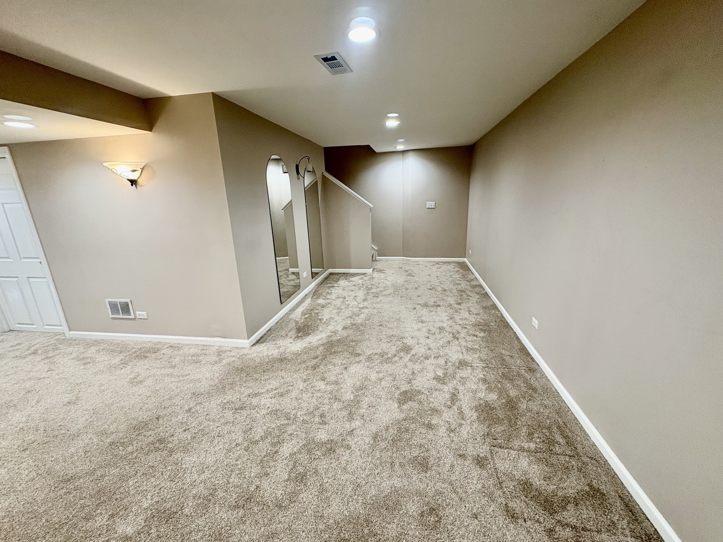 213 Pamela Drive, Bolingbrook, IL 60440