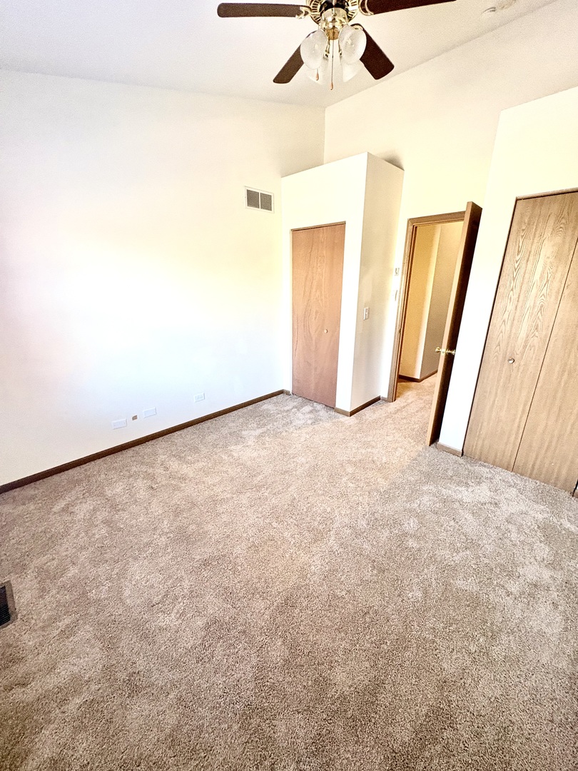 213 Pamela Drive, Bolingbrook, IL 60440