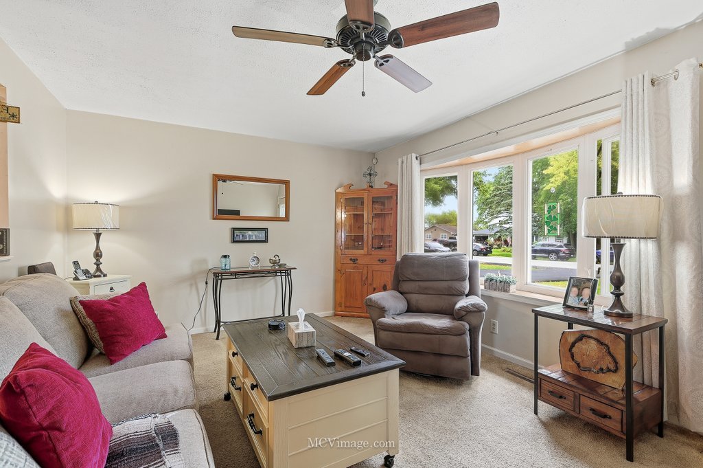 19728 Glennell Avenue, Mokena, IL 60448