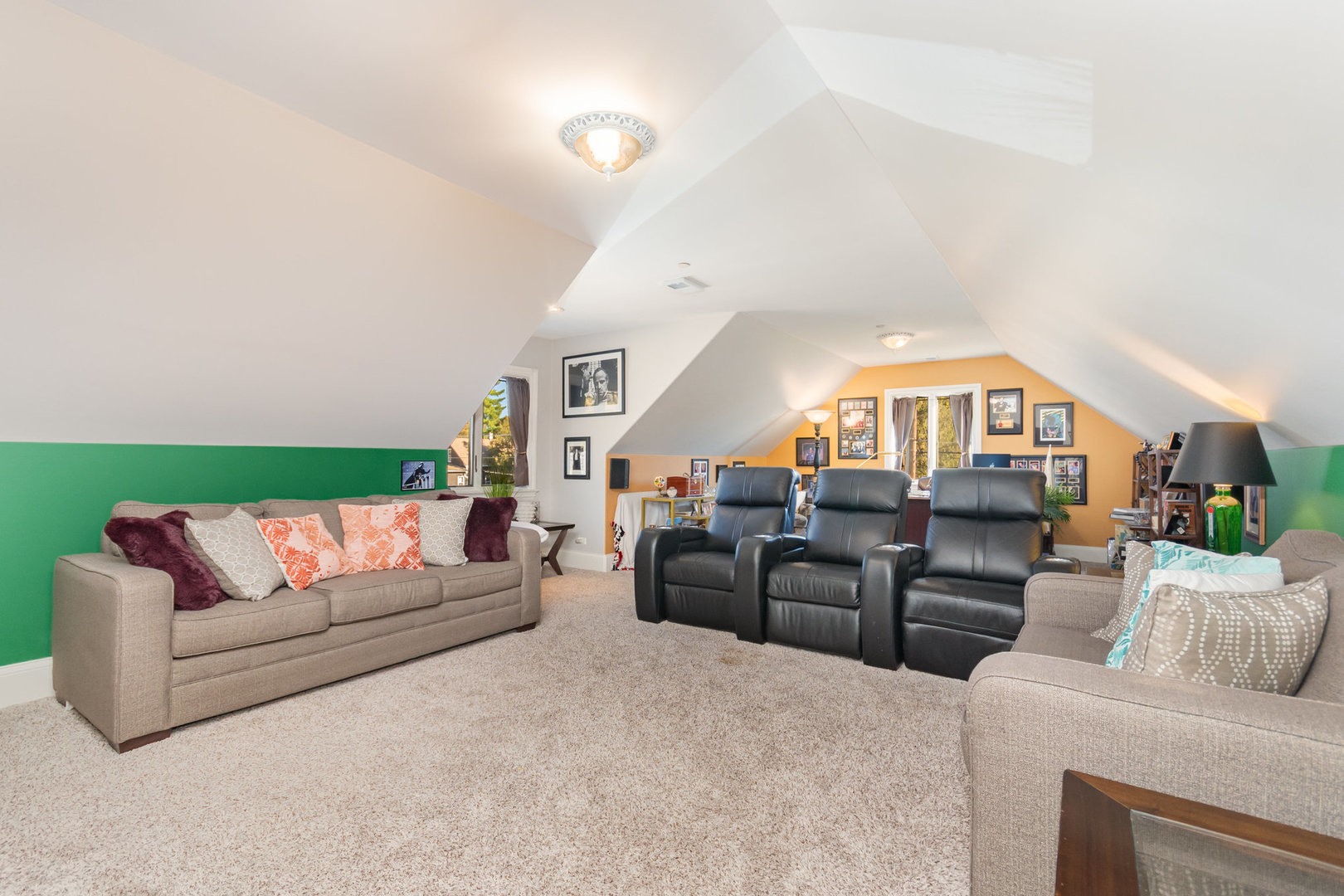 7706 Garden Lane, Justice, IL 60458