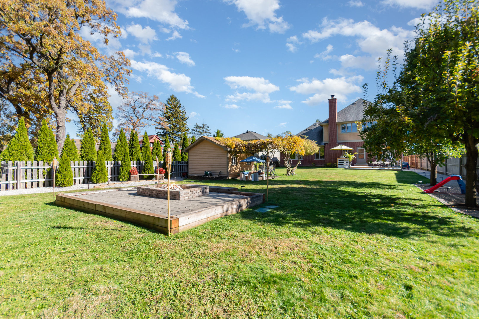 7706 Garden Lane, Justice, IL 60458