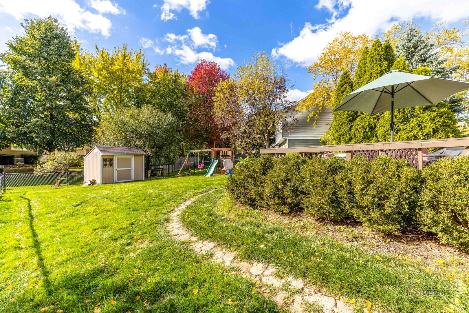 237 Penny Lane, Grayslake, IL 60030