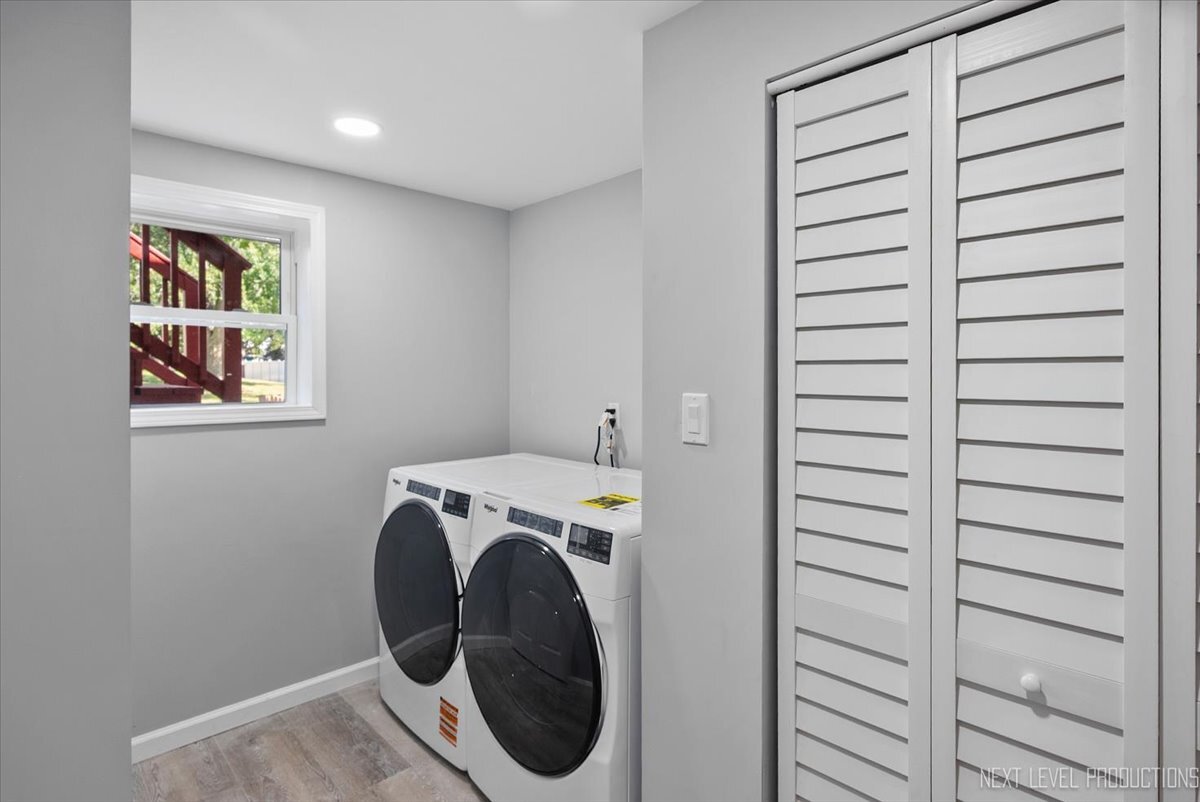 550 Piccadilly Lane, Bolingbrook, IL 60440