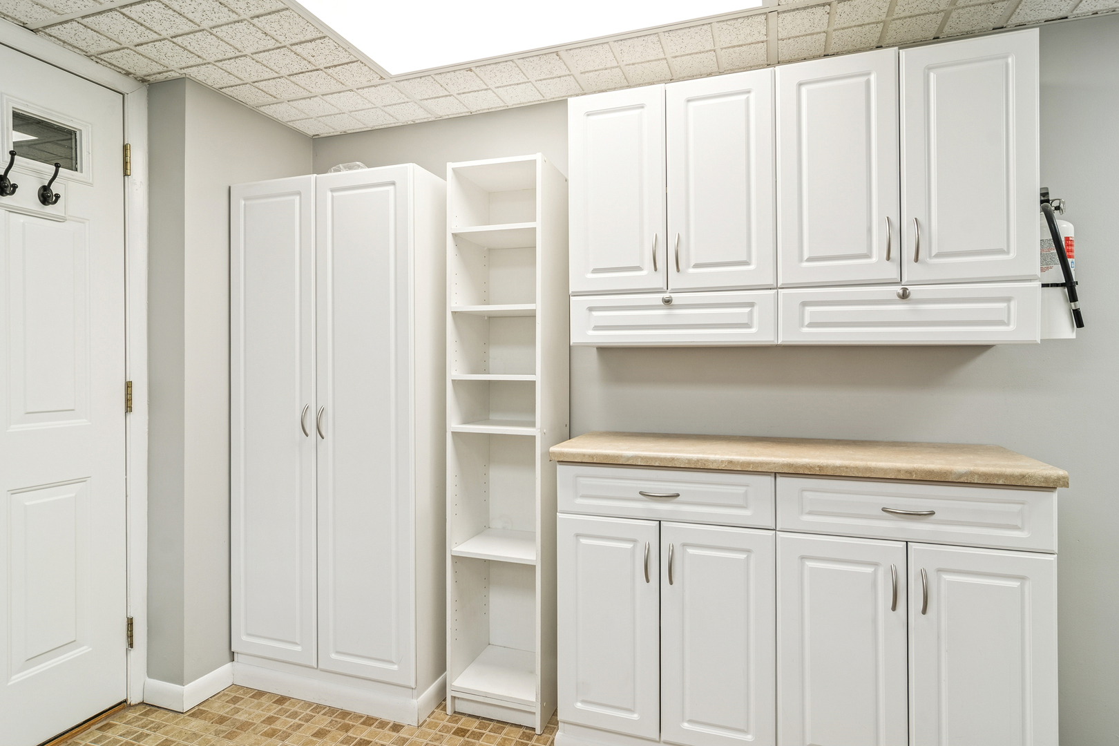 1115 E Orchard Street, Arlington Heights, IL 60005