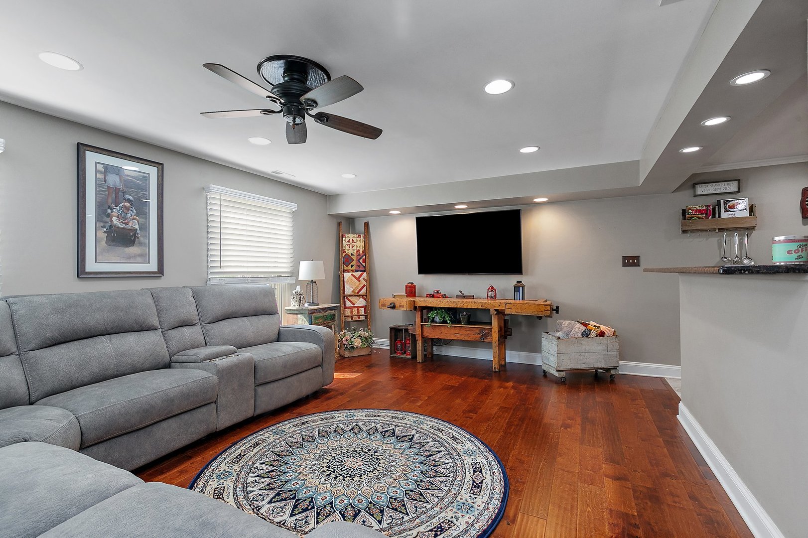 100 Waban Court, Schaumburg, IL 60193