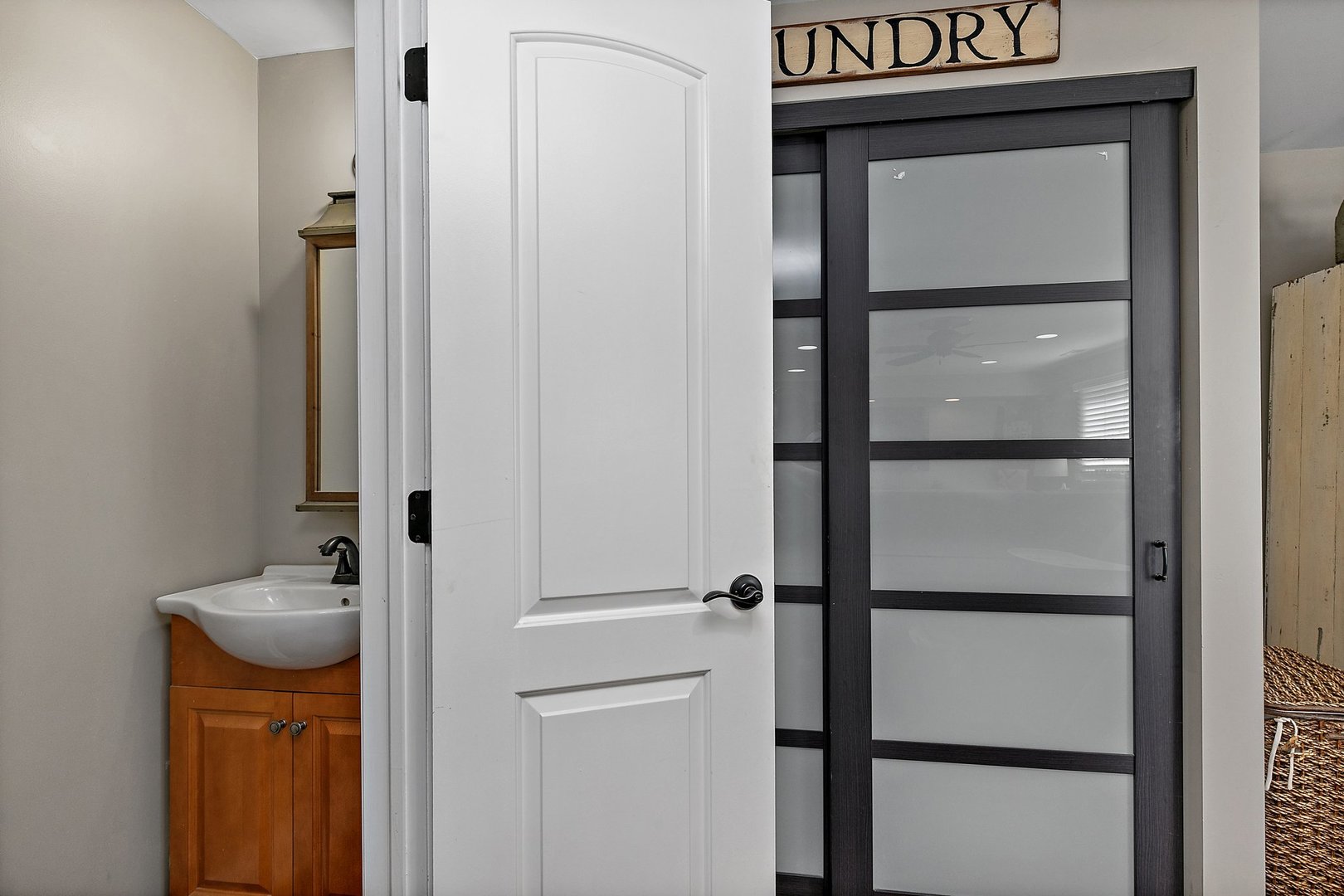 100 Waban Court, Schaumburg, IL 60193