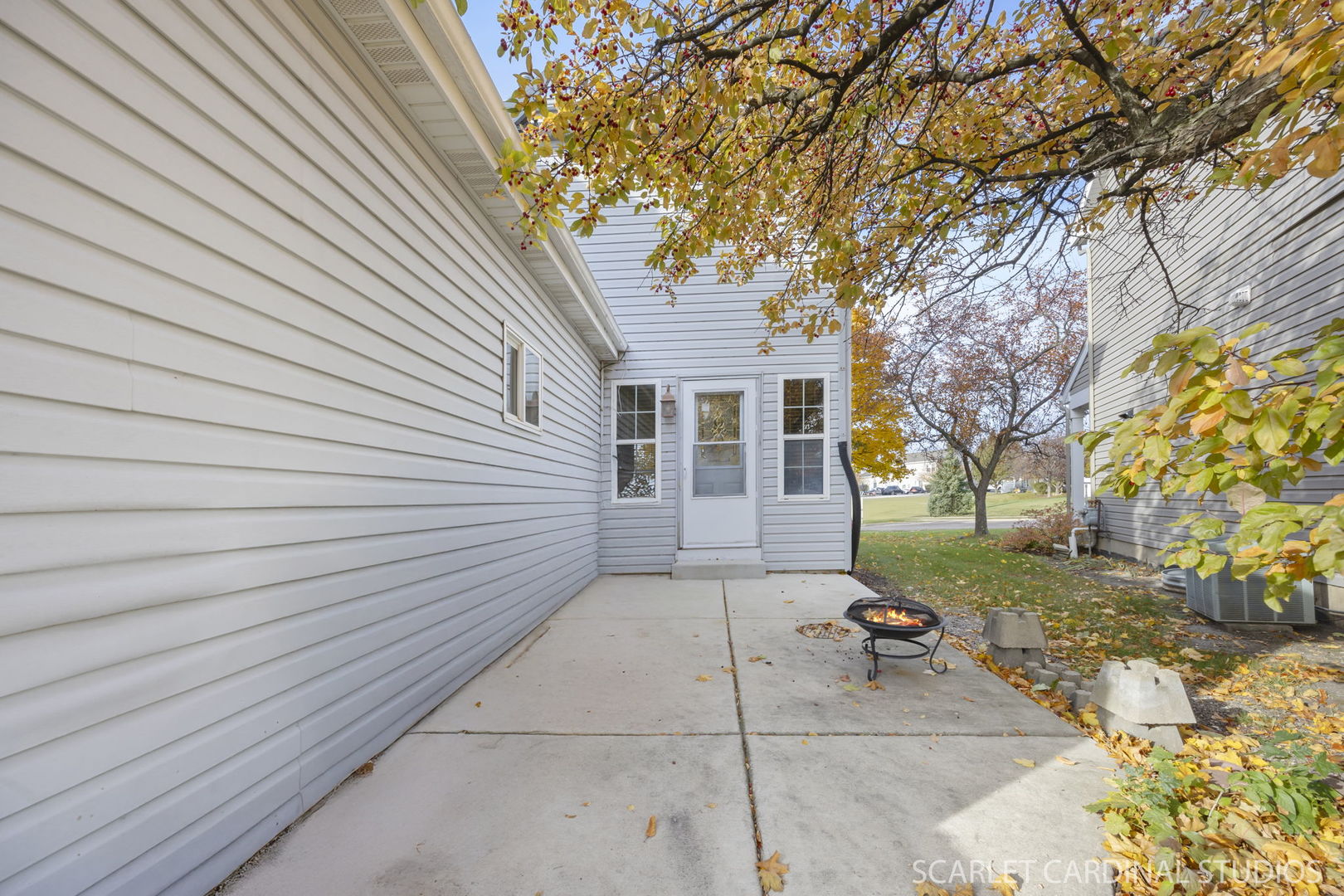 34 Waterbury Circle, Oswego, IL 60543