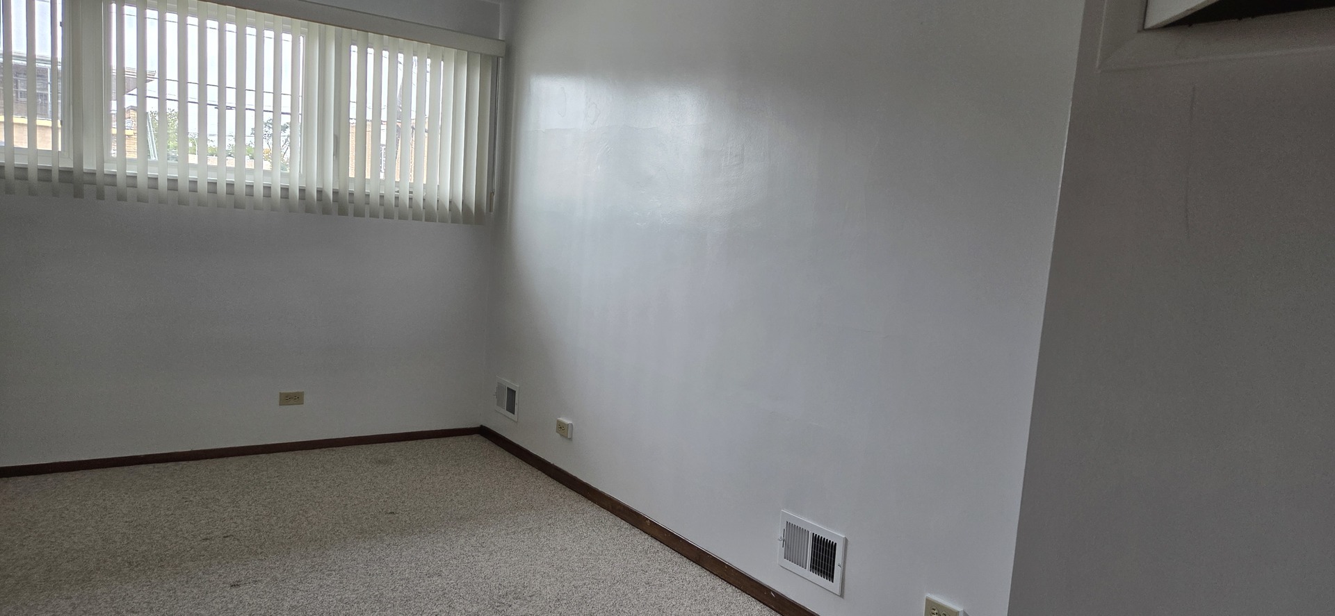 10300 Pelham Street, Westchester, IL 60154