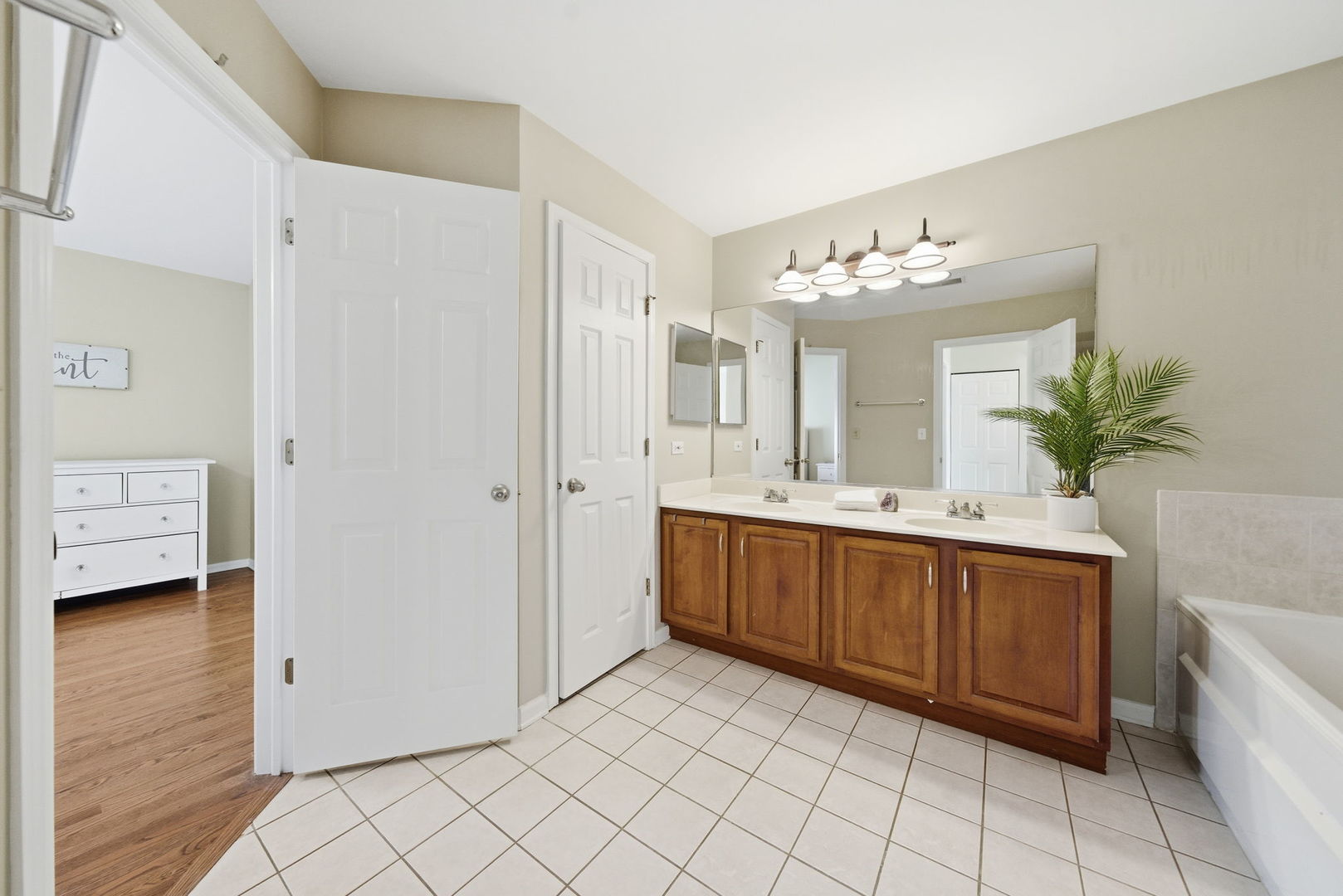 2234 Daybreak Drive #2234, Aurora, IL 60503