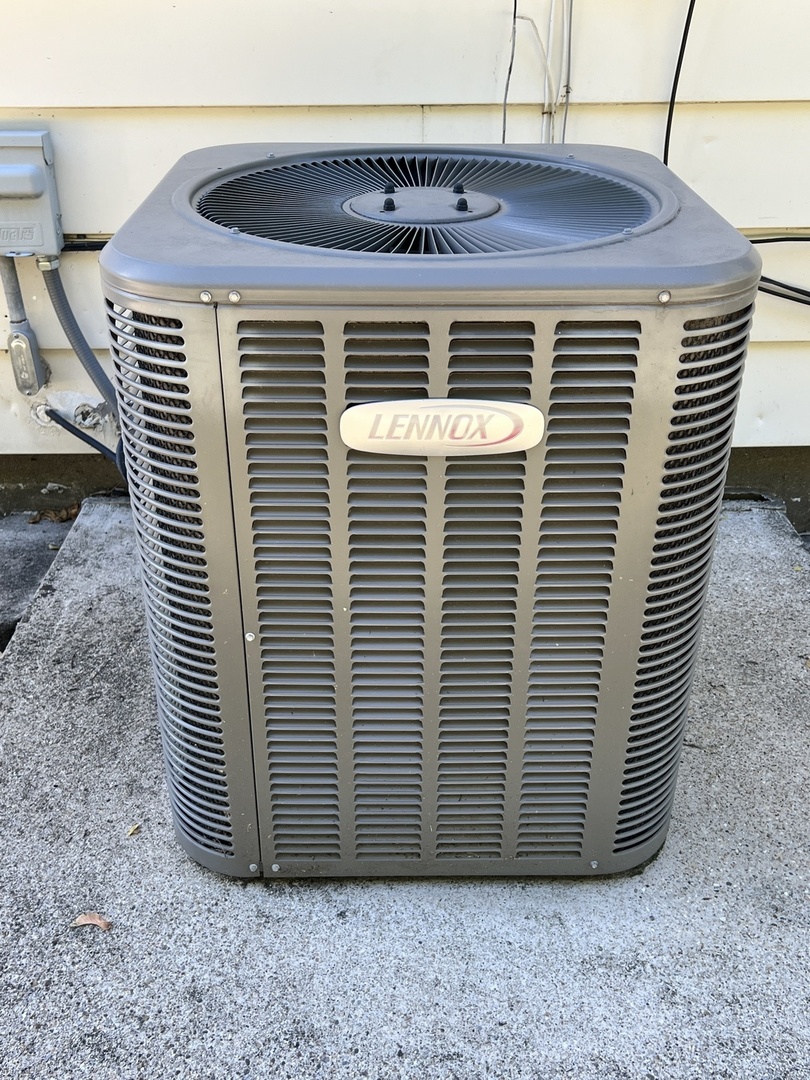 29W051 Warrenville Road, Warrenville, IL 60555