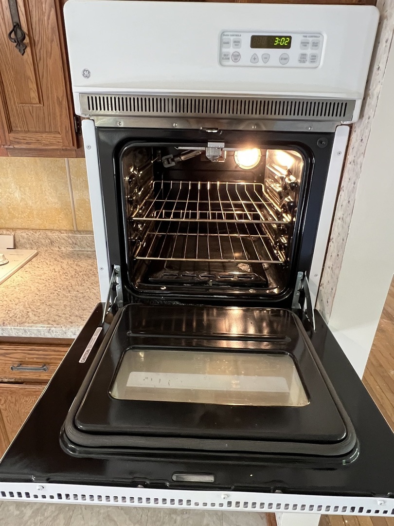 29W051 Warrenville Road, Warrenville, IL 60555