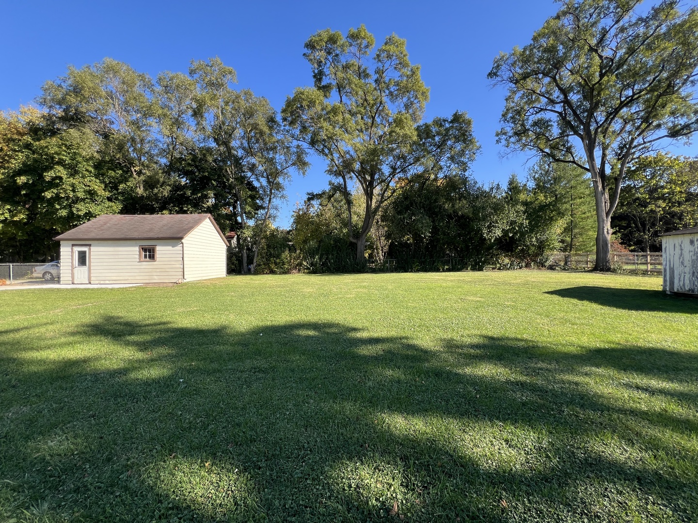 29W051 Warrenville Road, Warrenville, IL 60555