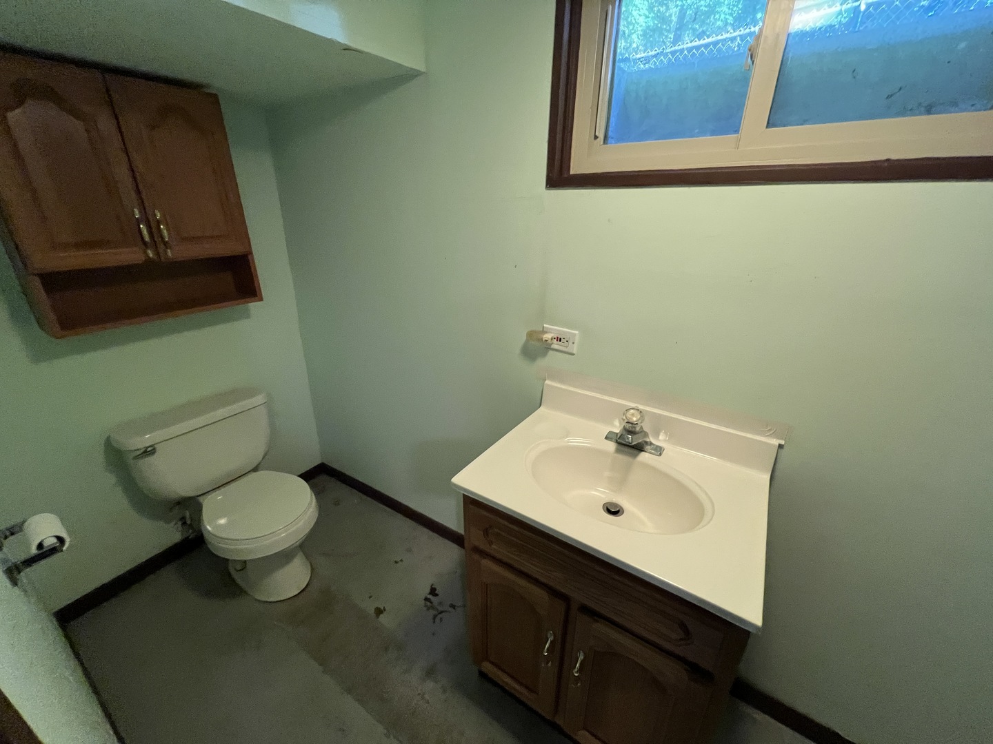 29W051 Warrenville Road, Warrenville, IL 60555