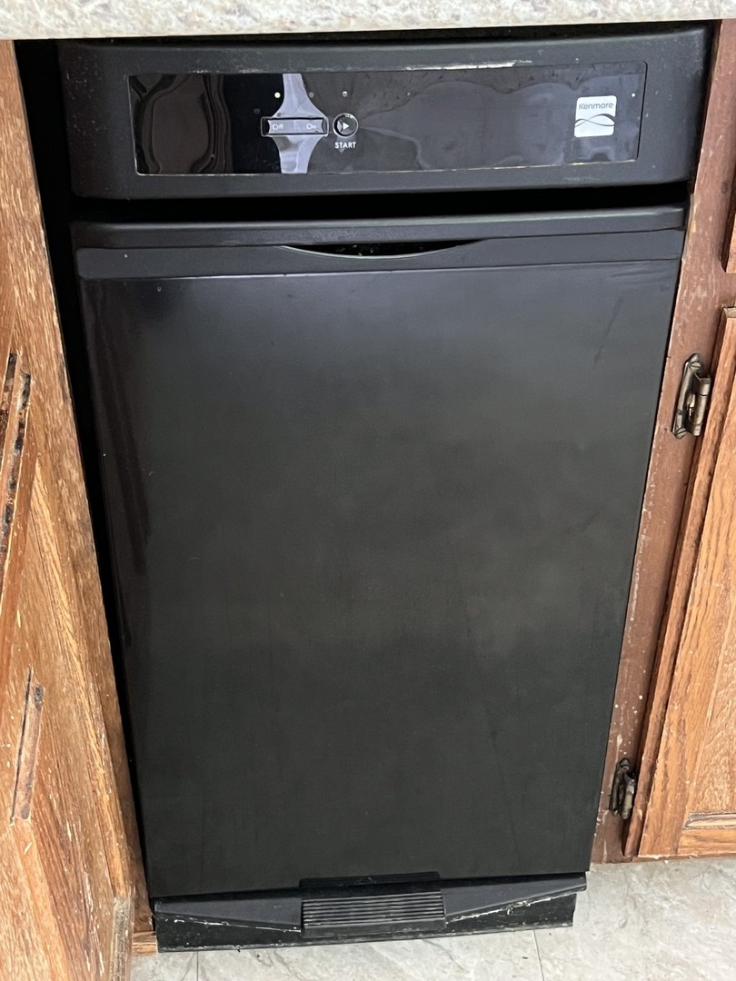 29W051 Warrenville Road, Warrenville, IL 60555