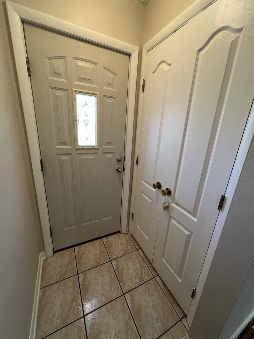 29W051 Warrenville Road, Warrenville, IL 60555