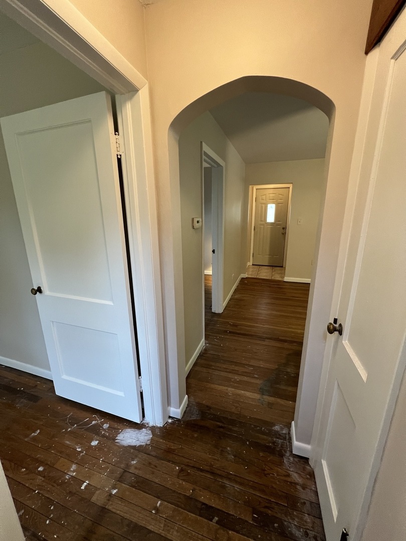 29W051 Warrenville Road, Warrenville, IL 60555