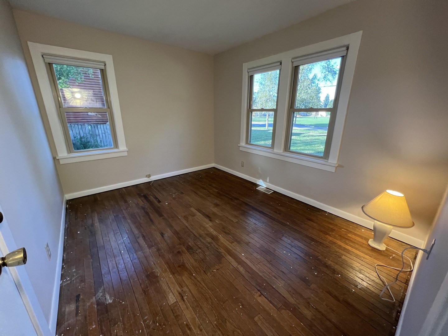 29W051 Warrenville Road, Warrenville, IL 60555